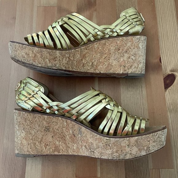 Like New Beautiful Tory Burch Gold Metallic Woven Leather Espadrilles Size 9 - Picture 6 of 10